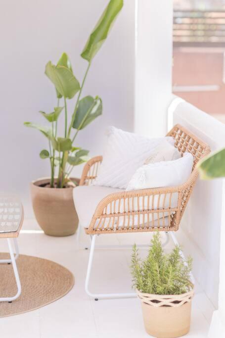 Downtown Flat With 46 Sqm Private Rooftop Terrace Lejlighed